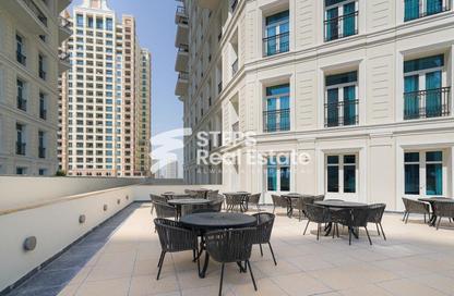 Apartment - 2 Bedrooms - 3 Bathrooms for rent in Floresta Gardens - Floresta Gardens - The Pearl Island - Doha
