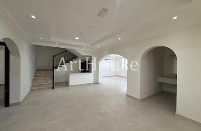 Villa - 6 Bedrooms - 6 Bathrooms for rent in Muraikh - AlMuraikh - Doha