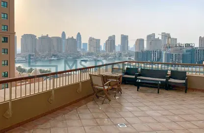 Apartment - 1 Bedroom - 2 Bathrooms for rent in East Porto Drive - Porto Arabia - The Pearl Island - Doha