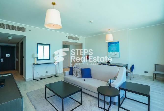 985787 - Property Image 3