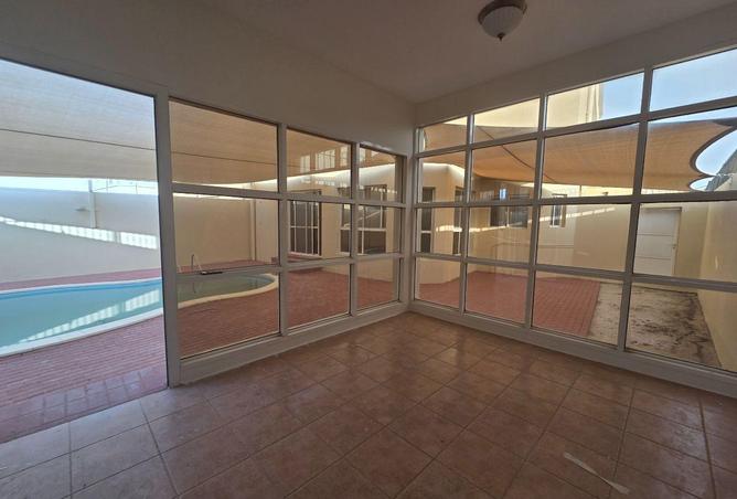 53424010 - Property Image 3