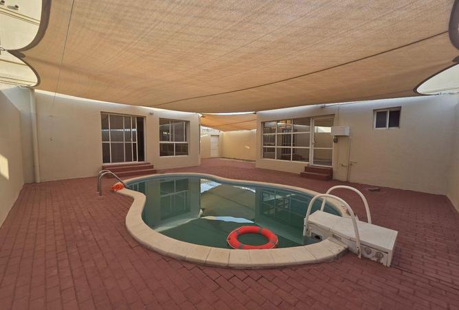 53424010 - Property Image 2