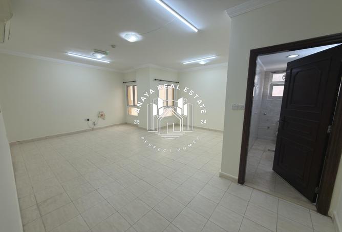 1008676 - Property Image 2