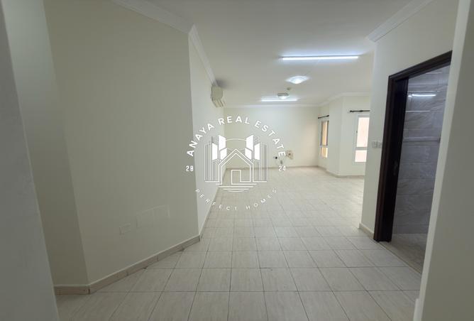 1008676 - Property Image 3