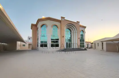 فيلا للايجار في شارع عنيزة - الحي الدبلوماسي - الدوحة