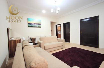 Apartment - 2 Bedrooms - 2 Bathrooms for rent in Muntazah 7 - Al Muntazah - Doha