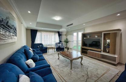 Apartment - 2 Bedrooms - 2 Bathrooms for rent in East Porto Drive - Porto Arabia - The Pearl Island - Doha