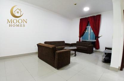 Apartment - 1 Bedroom - 1 Bathroom for rent in Umm Ghuwailina 4 - Umm Ghuwailina - Doha