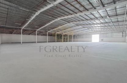 Warehouse - Studio - 7+ Bathrooms for rent in Industrial Area 5 - Industrial Area - Industrial Area - Doha