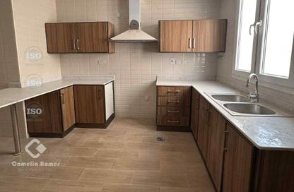 مجمع سكني - 5 غرف نوم - 6 حمامات للايجار في مريخ - المريخ - الدوحة