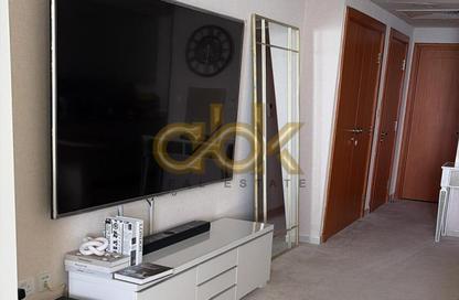 Apartment - Studio - 1 Bathroom for rent in Viva West - Viva Bahriyah - The Pearl Island - Doha