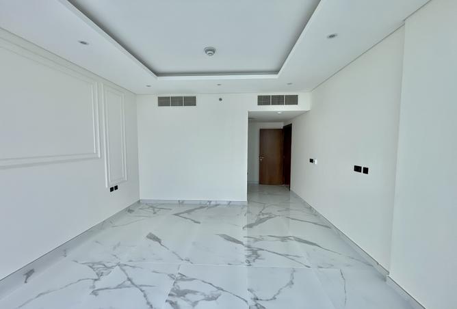 980703 - Property Image 3