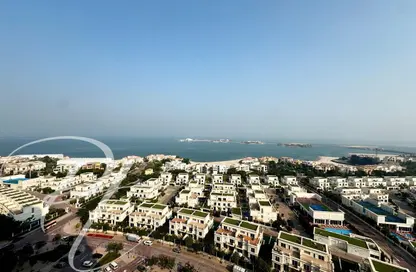 Apartment - 2 Bedrooms - 3 Bathrooms for rent in Floresta Gardens - Floresta Gardens - The Pearl Island - Doha