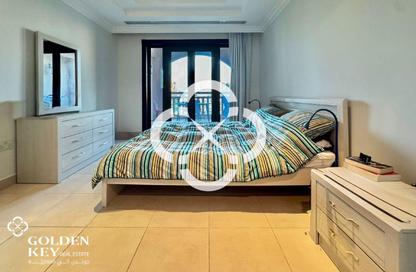 Apartment - 2 Bedrooms - 3 Bathrooms for rent in East Porto Drive - Porto Arabia - The Pearl Island - Doha