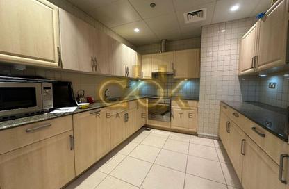 Apartment - 1 Bedroom - 2 Bathrooms for rent in East Porto Drive - Porto Arabia - The Pearl Island - Doha