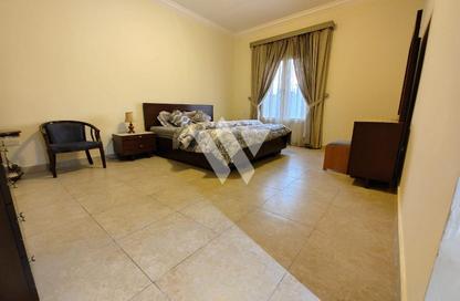 Apartment - 2 Bedrooms - 3 Bathrooms for rent in East Porto Drive - Porto Arabia - The Pearl Island - Doha Apartment - 2 Bedrooms - 3 Bathrooms for rent in East Porto Drive - Porto Arabia - The Pearl Island - Doha
