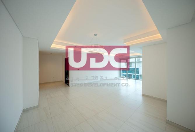 54007000 - Property Image 3