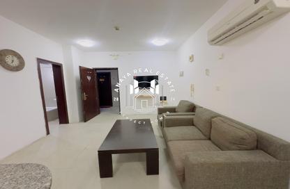 Apartment - 1 Bedroom - 1 Bathroom for rent in Umm Ghuwailina 4 - Umm Ghuwailina - Doha