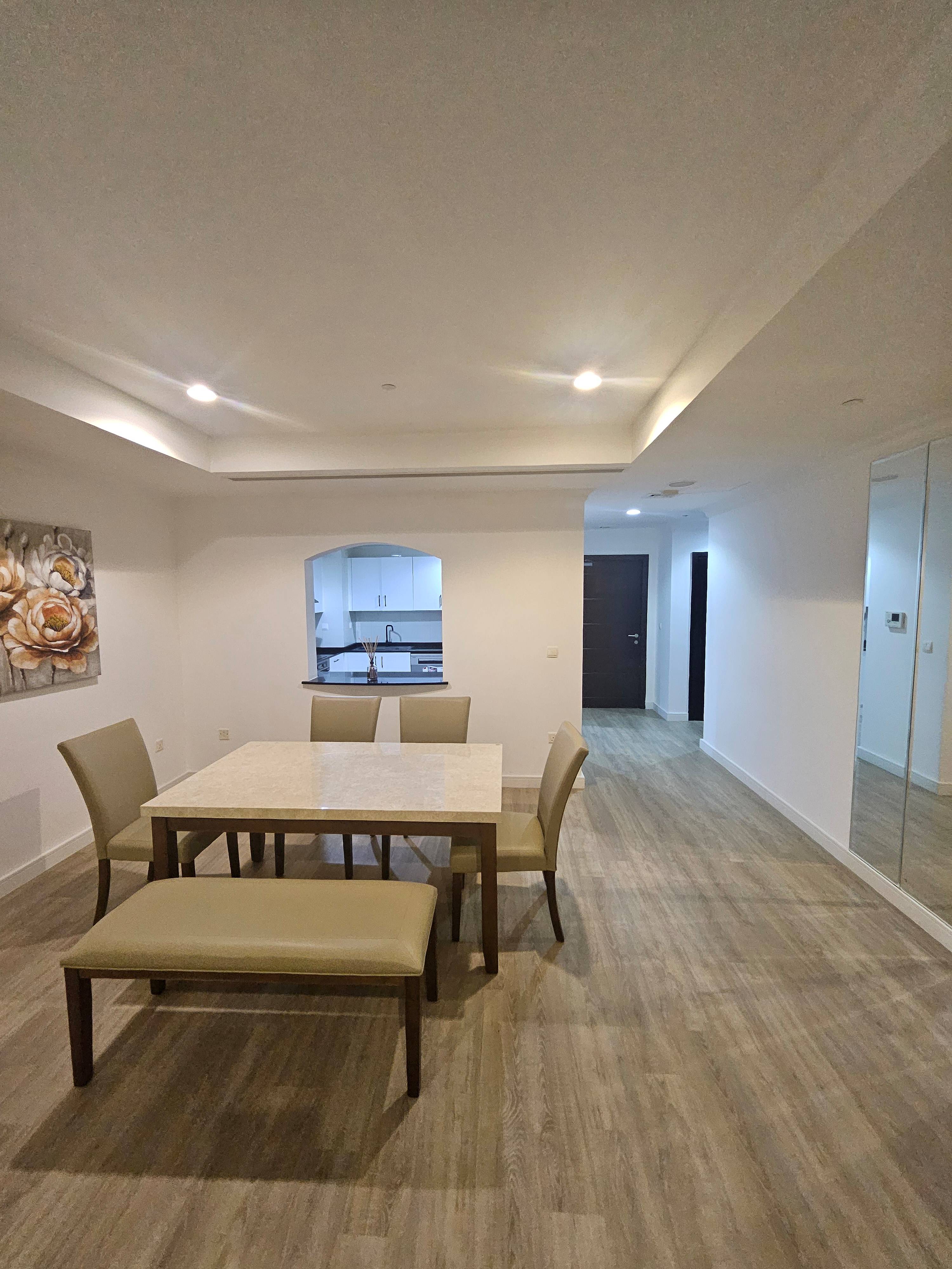 LUXURY BIG LAYOUT 1BEDROOM FULLY FURNISHED BALCONY thumbnail 11