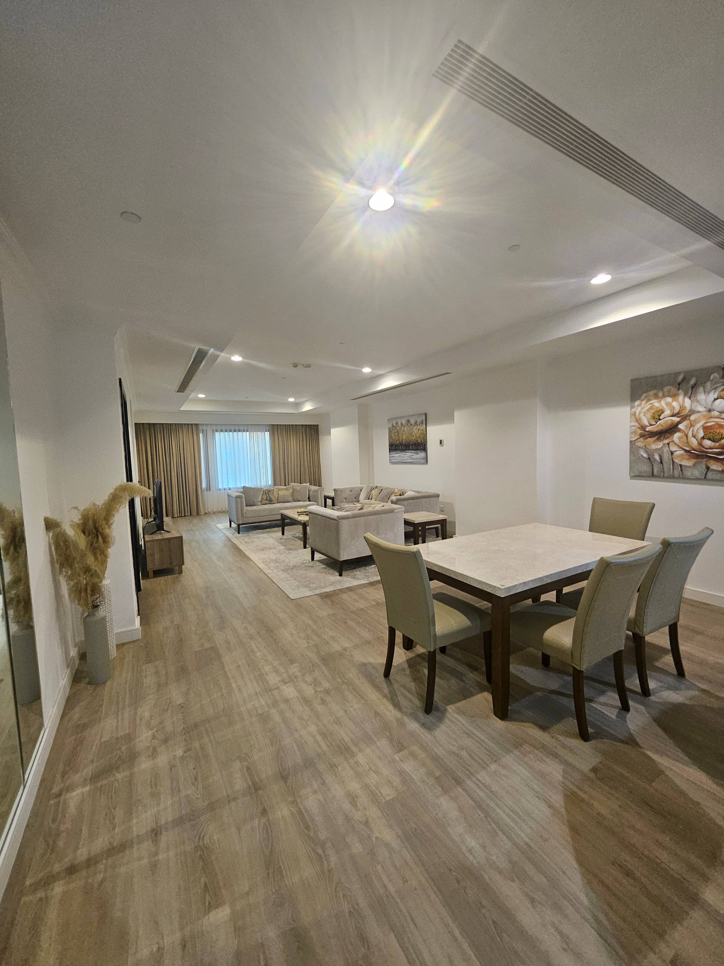 LUXURY BIG LAYOUT 1BEDROOM FULLY FURNISHED BALCONY thumbnail 7