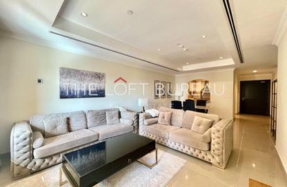 Apartment - 1 Bedroom - 2 Bathrooms for sale in East Porto Drive - Porto Arabia - The Pearl Island - Doha