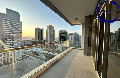 Apartment - 2 Bedrooms - 3 Bathrooms for rent in Lusail Marina Heights - Marina District - Lusail