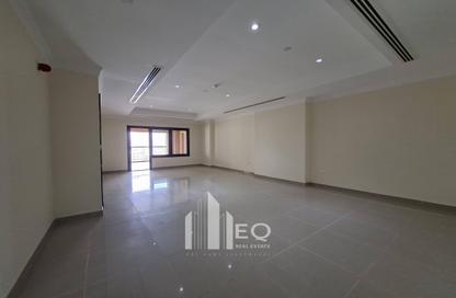 Apartment - 1 Bedroom - 2 Bathrooms for rent in East Porto Drive - Porto Arabia - The Pearl Island - Doha