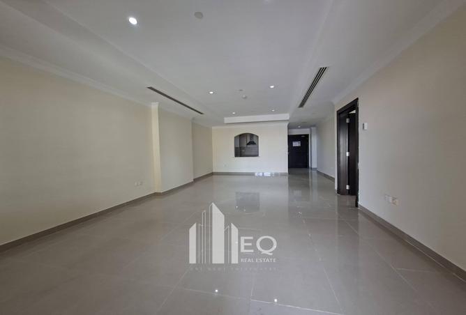 53569787 - Property Image 2