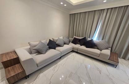 Apartment - 2 Bedrooms - 2 Bathrooms for rent in Giardino Apartments - The Pearl Island - Doha