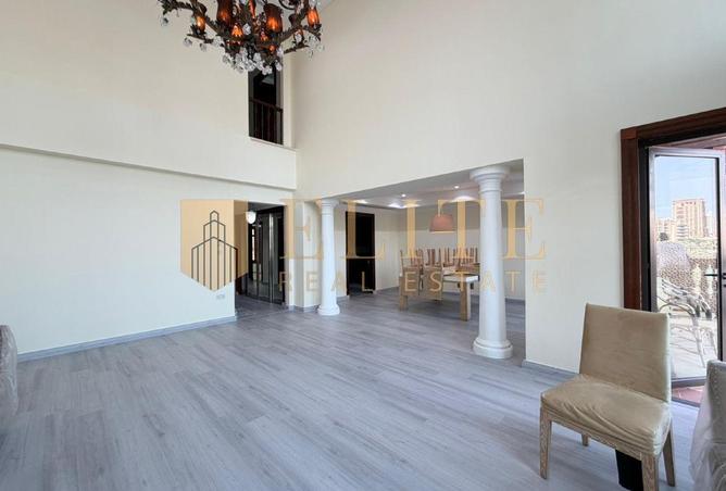 54246570 - Property Image 2