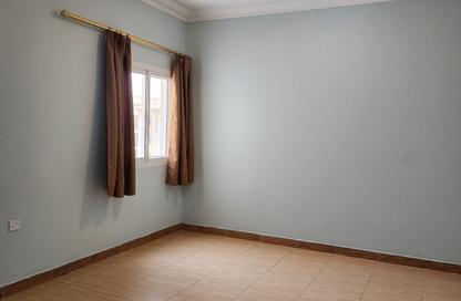 Apartment - 3 Bedrooms - 2 Bathrooms for rent in Al Nasr Street - Al Nasr - Doha