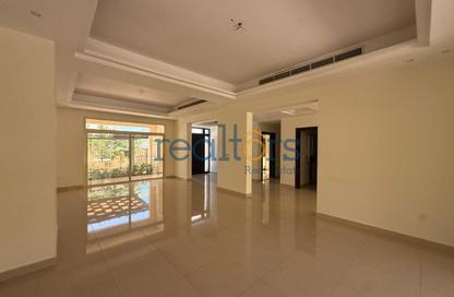 Villa - 4 Bedrooms - 4 Bathrooms for rent in Maamoura Villas - Al Maamoura - Doha