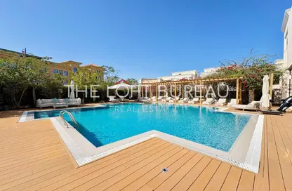 فيلا - 4 غرف نوم - 6 حمامات للايجار في حدائق جاردينو - فيلات جاردينو - جزيرة اللؤلؤة - الدوحة