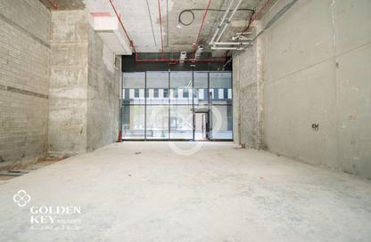 Shop - Studio - 1 for rent in Lusail City - Lusail