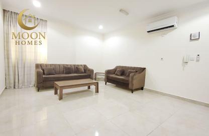 Apartment - 1 Bedroom - 2 Bathrooms for rent in Salaja Street - Doha Al Jadeed - Doha