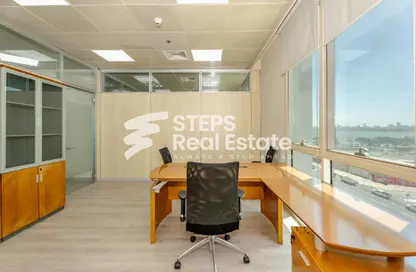 مساحات مكتبية - استوديو - 1 حمام للايجار في برج وست باي - الخليج الجنوبي - الخليج الغربي - الدوحة