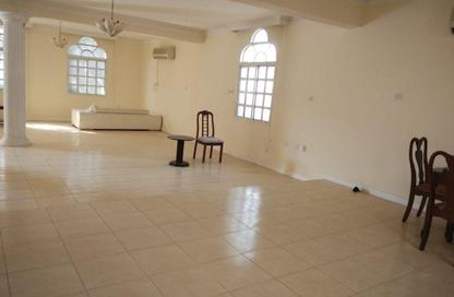 Villa - 4 Bedrooms - 3 Bathrooms for rent in Al Thumama - Al Thumama - Doha