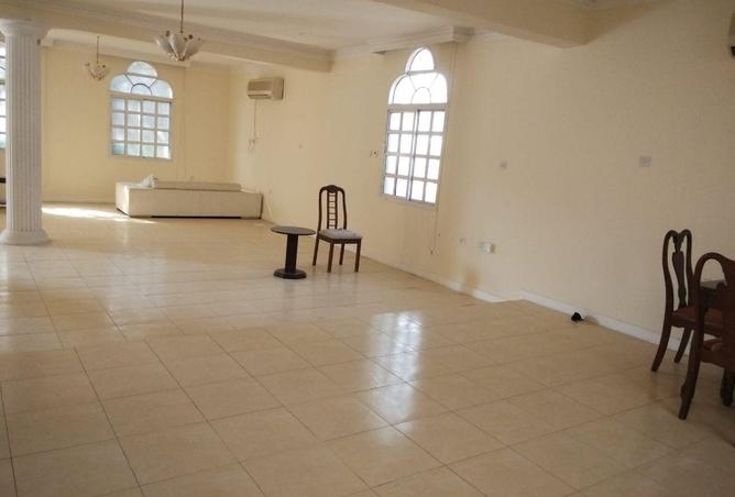 54975718 - Property Image 2