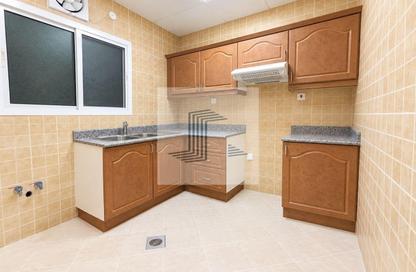 Apartment - 2 - 2 for rent in Hadramout Street - Doha Al Jadeed - Doha