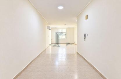 Apartment - 2 - 2 for rent in Hadramout Street - Doha Al Jadeed - Doha
