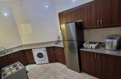 Apartment - 2 Bedrooms - 2 Bathrooms for rent in Al Jazeera Street - Fereej Bin Mahmoud North - Fereej Bin Mahmoud - Doha