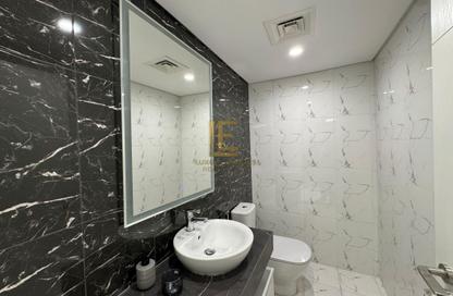 Apartment - 2 Bedrooms - 3 Bathrooms for rent in Regency Residence Fox Hills 2 - Lusail