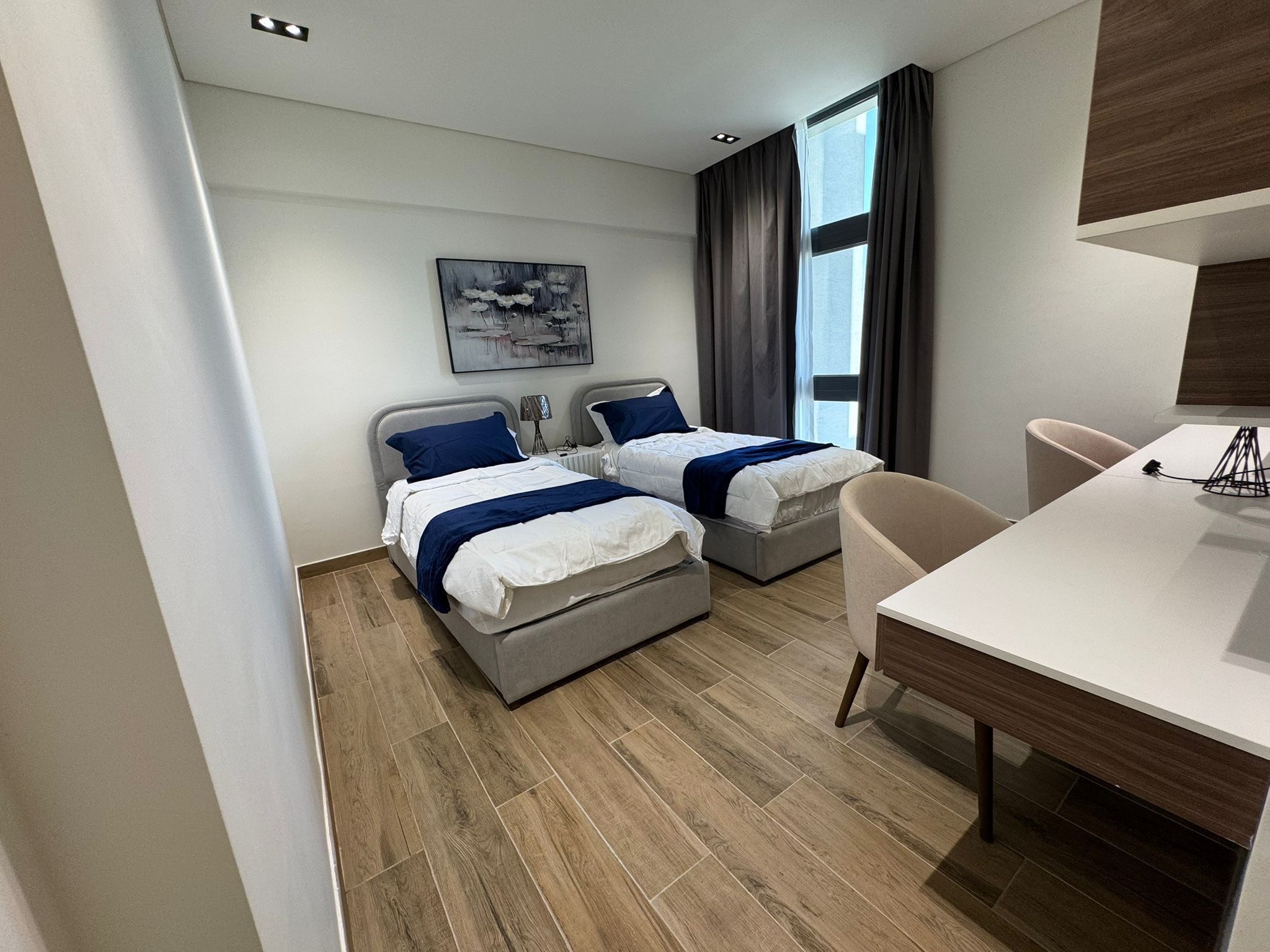 BRAND NEW 2BEDROOM FULLY FURNISHED WITH BALCONY thumbnail 17