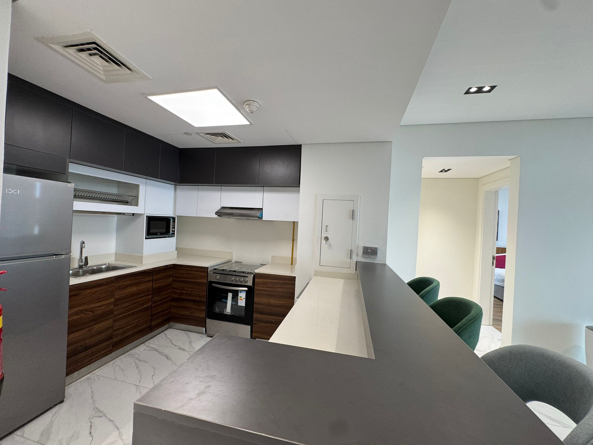 BRAND NEW 2BEDROOM FULLY FURNISHED WITH BALCONY thumbnail 20