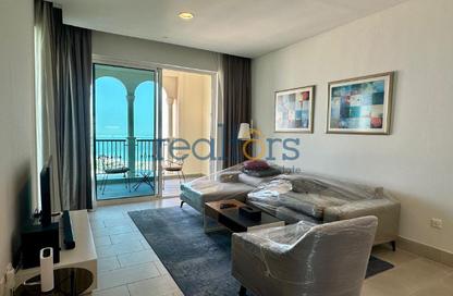Apartment - 1 Bedroom - 2 Bathrooms for rent in Viva West - Viva Bahriyah - The Pearl Island - Doha