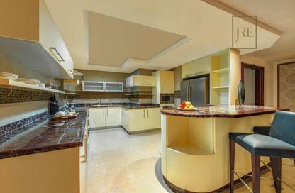 Hotel Apartments - 2 Bedrooms - 2 Bathrooms for rent in Diplomatic Street - West Bay - Doha