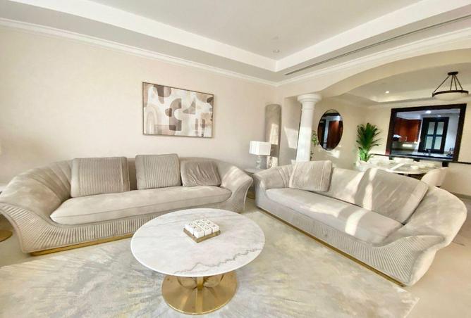 1018043 - Property Main Image