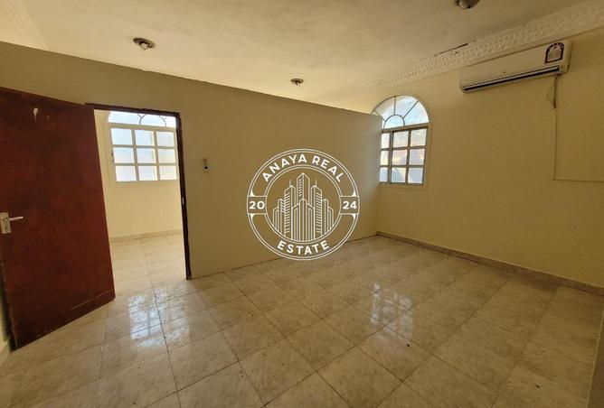 57512801 - Property Image 2