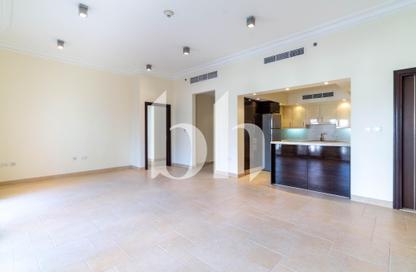Apartment - 2 Bedrooms - 3 Bathrooms for rent in Carnaval - Qanat Quartier - The Pearl Island - Doha Apartment - 2 Bedrooms - 3 Bathrooms for rent in Carnaval - Qanat Quartier - The Pearl Island - Doha