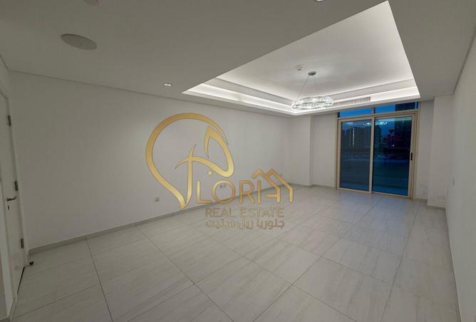 55631377 - Property Image 3